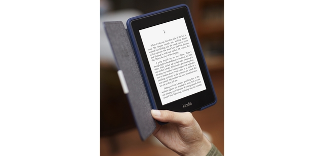 kindle-paperwhite-in-cover